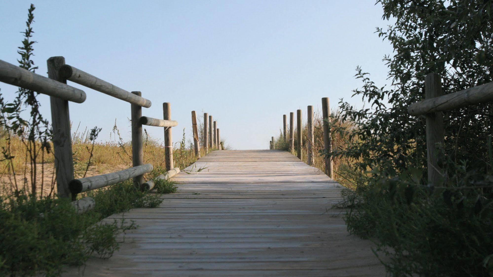 Aparthotel La Pineta Lido di Jesolo Kültér fotó